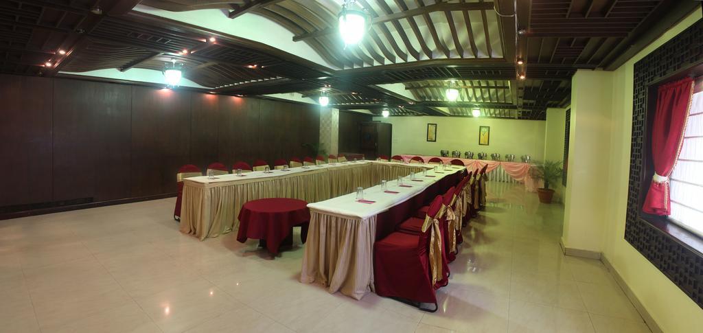 Hotel Grand International Rāipur Dış mekan fotoğraf