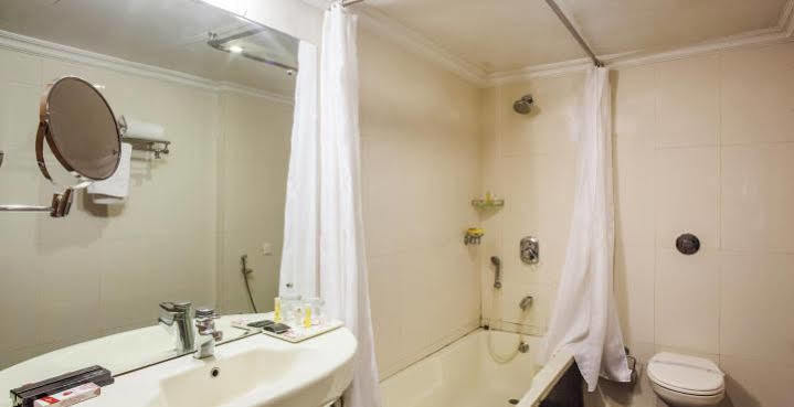 Hotel Grand International Rāipur Dış mekan fotoğraf