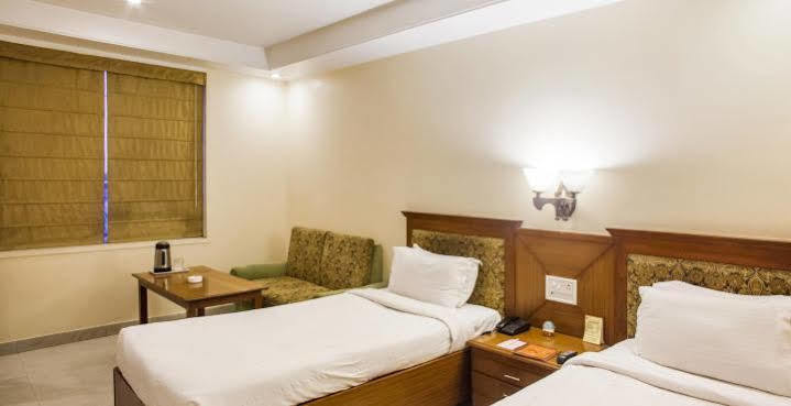 Hotel Grand International Rāipur Dış mekan fotoğraf