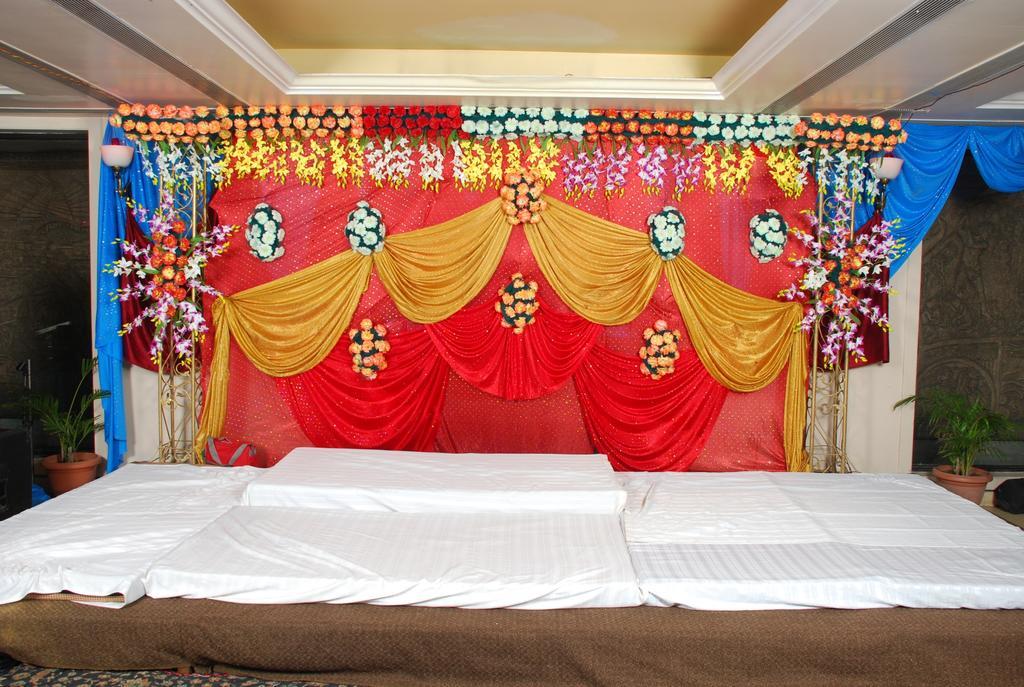 Hotel Grand International Rāipur Dış mekan fotoğraf